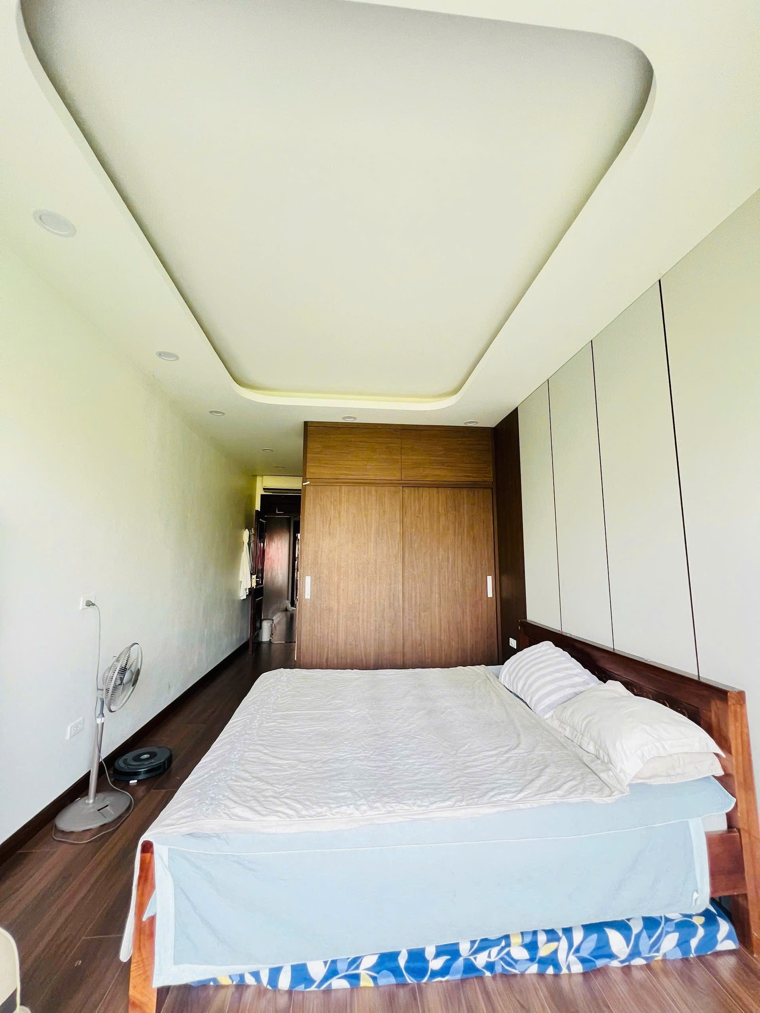 TÒA NHÀ MẶT PHỐ MAI DỊCH – 2 MẶT TIỀN – THANG MÁY – VỈA HÈ RỘNG – VIEW THOÁNG – KINH DOANH SẦM UẤT - Ảnh 4
